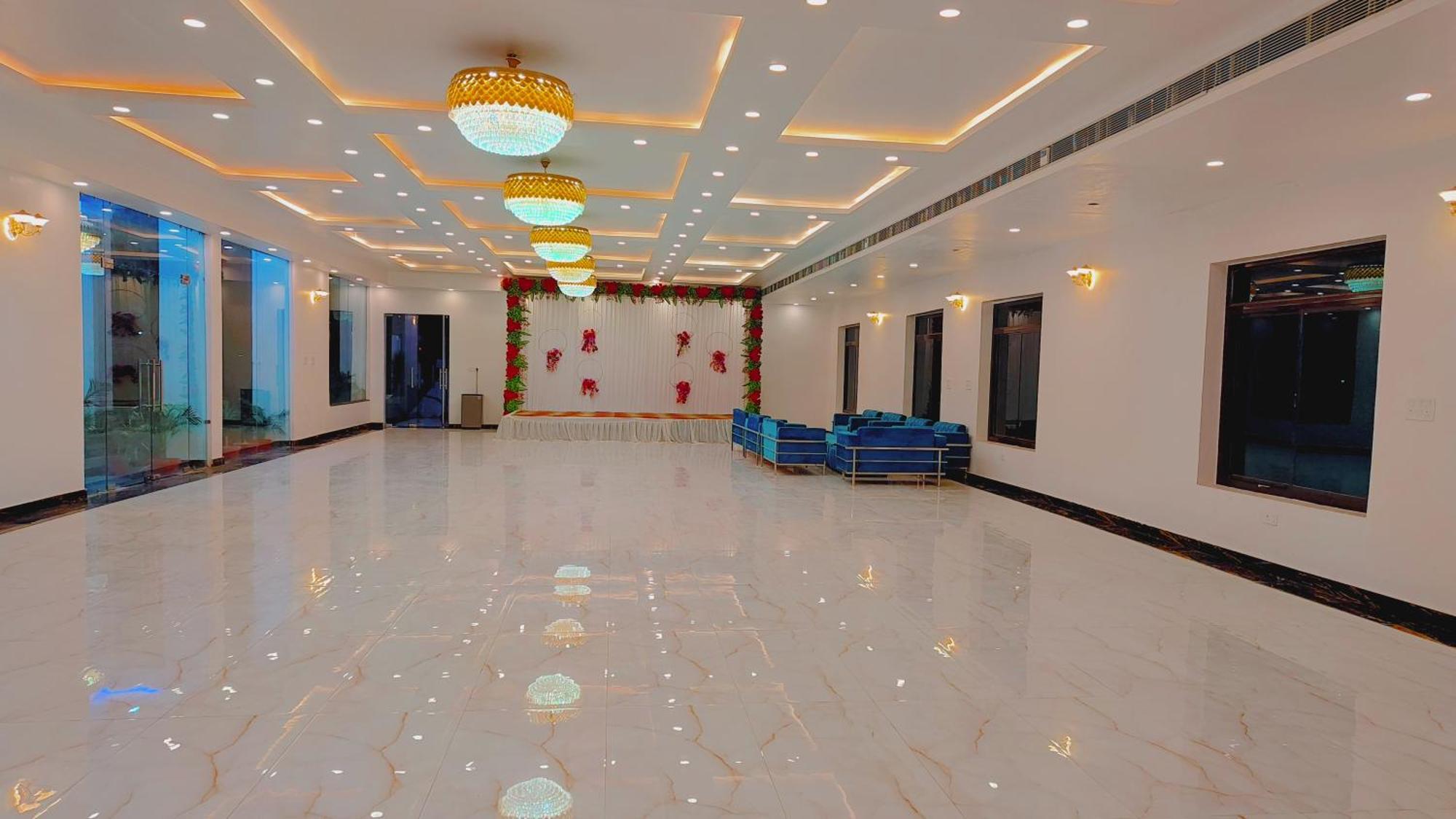 Awadh Samrat Resort Ayodhya ภายนอก รูปภาพ