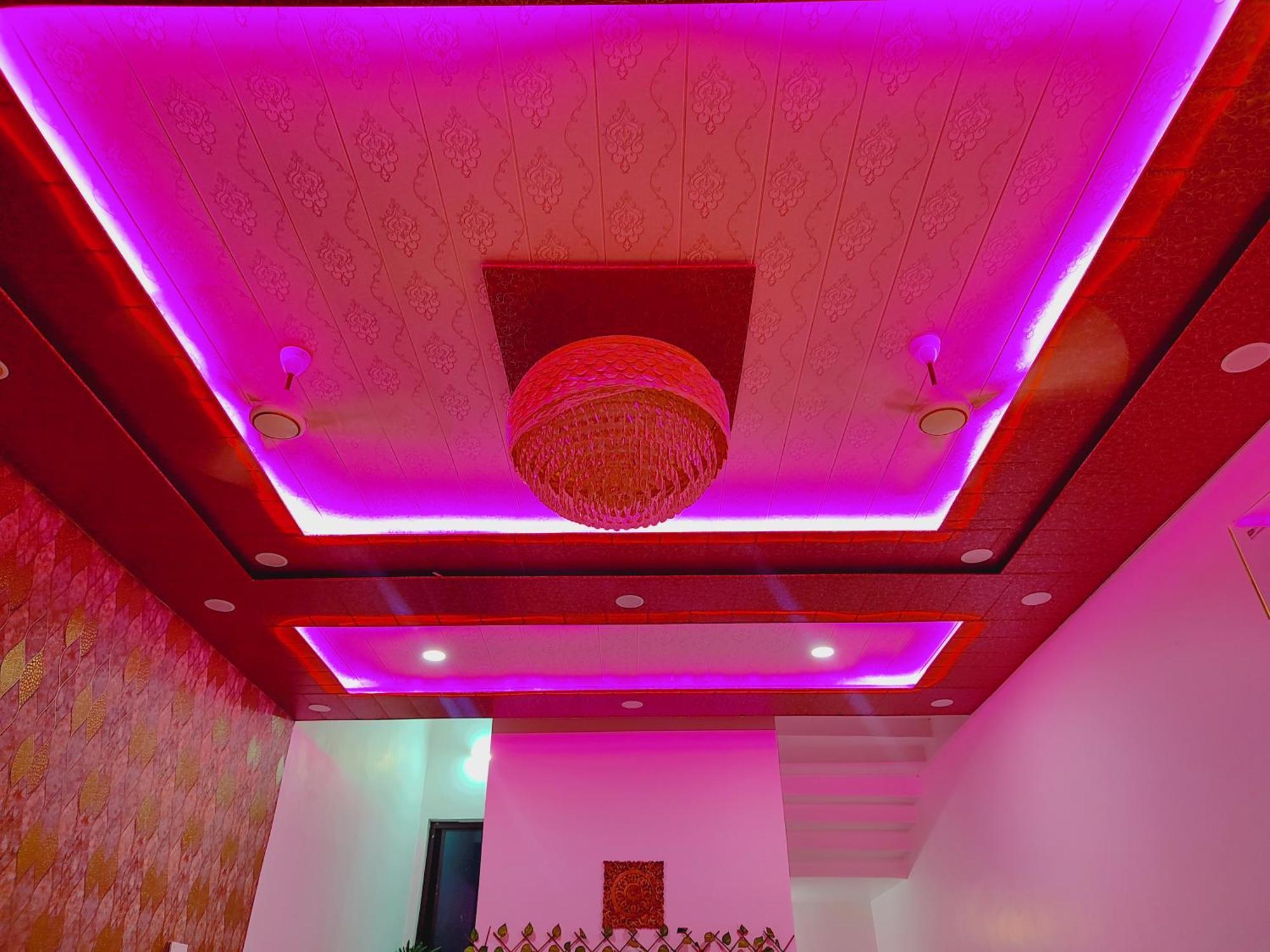 Awadh Samrat Resort Ayodhya ภายนอก รูปภาพ
