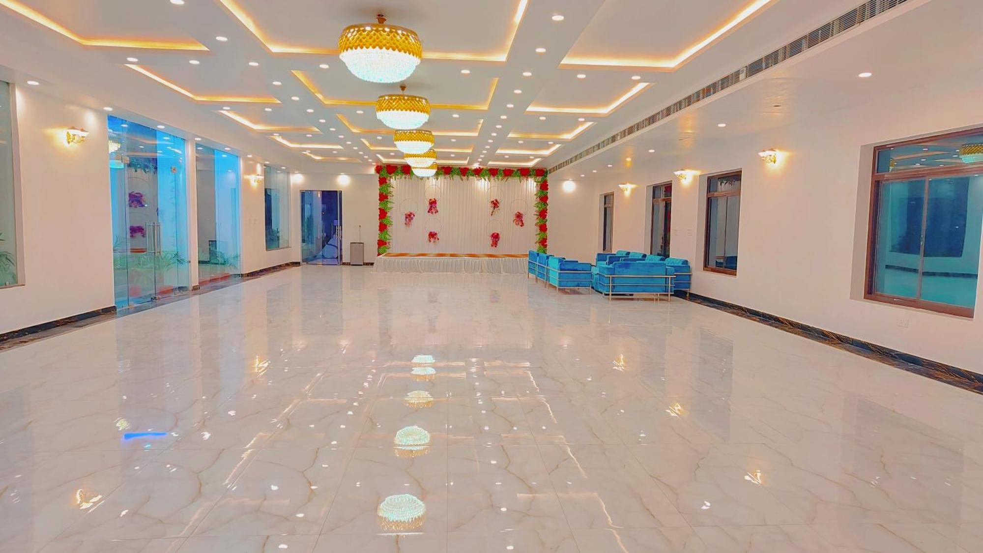 Awadh Samrat Resort Ayodhya ภายนอก รูปภาพ