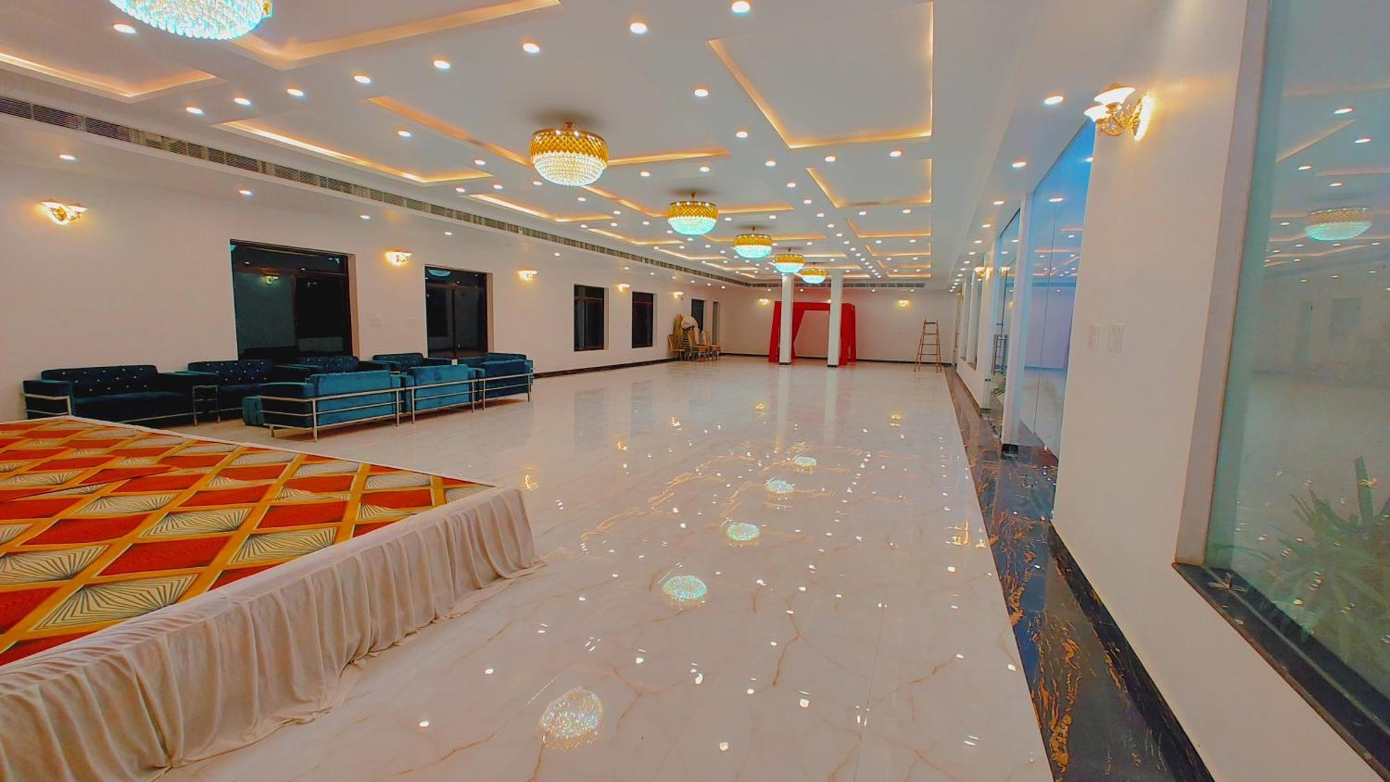 Awadh Samrat Resort Ayodhya ภายนอก รูปภาพ